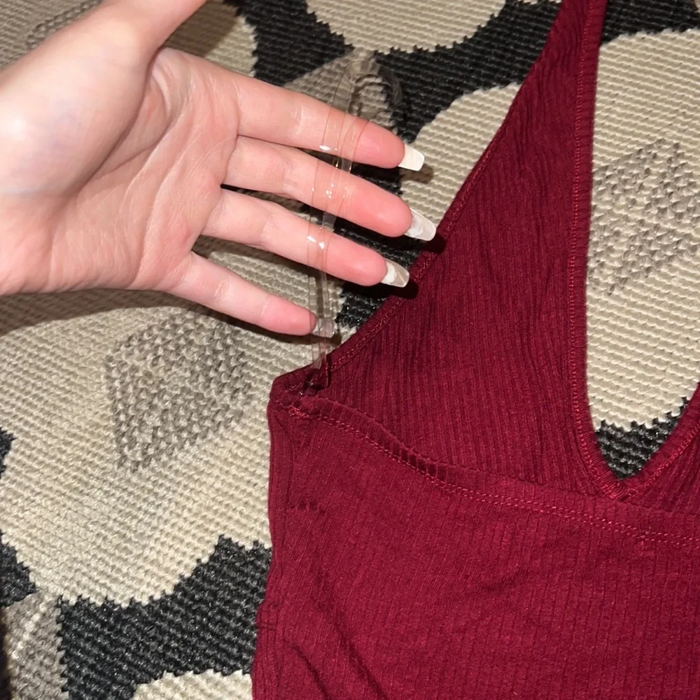 Halter crop top - Picture 3 of 5